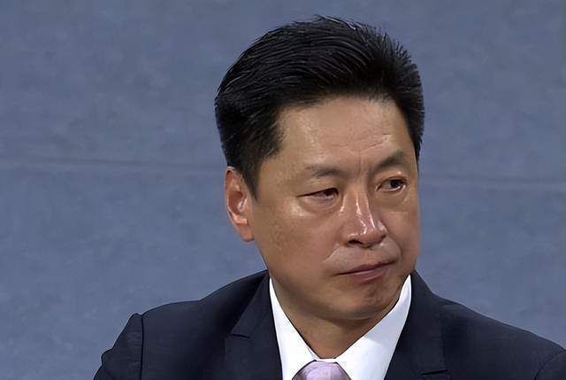亚洲三级中文字幕